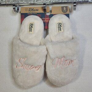 Dluxe by Dearfoams Cream Plush Rubber Soled Super Mom Memory Foam Slippers Sz S